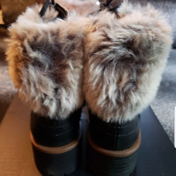 Fur Booties - Picture 5 of 9